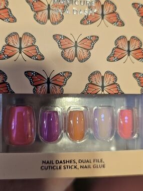 Manicure In A Dash Women's Press-On Nails - Multi-Color Butterfly Set